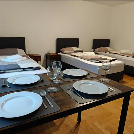 2br Apartment, Parking, Wi-fi, Tv In Karow Apartment Berlin